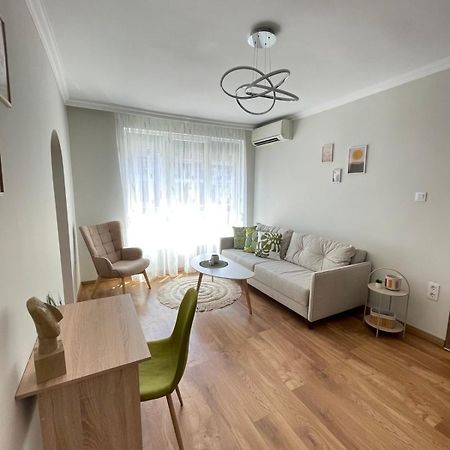 Seven Hills Apartment With Optional Parking Plovdiv Exterior foto